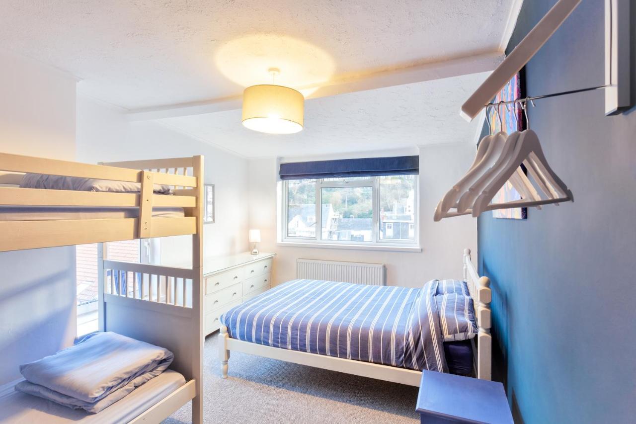 Ocean Backpackers Self-Catering Hostel Ilfracombe Buitenkant foto